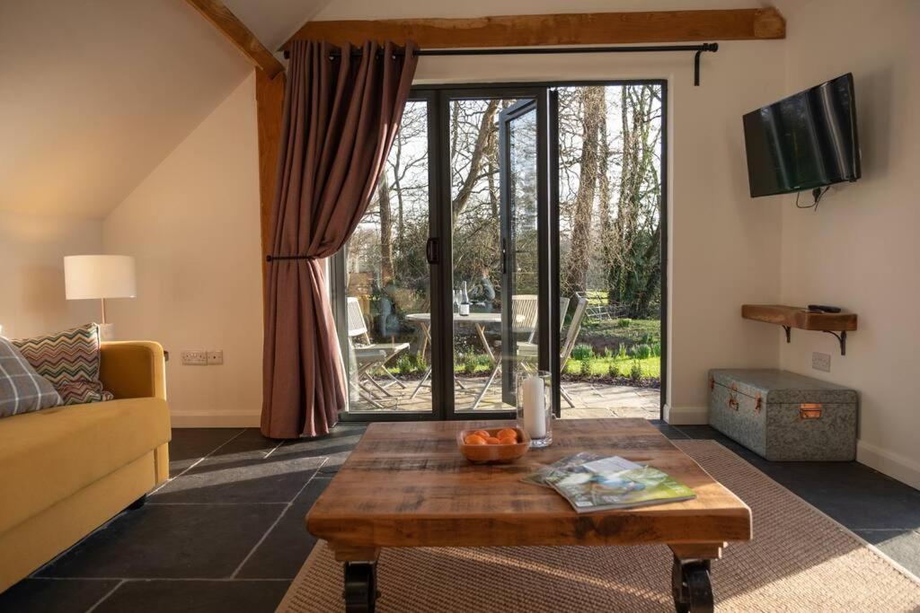 Villa The Piggery à Cowfold Extérieur photo
