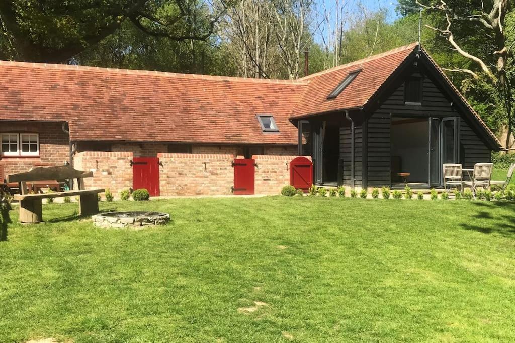 Villa The Piggery à Cowfold Extérieur photo